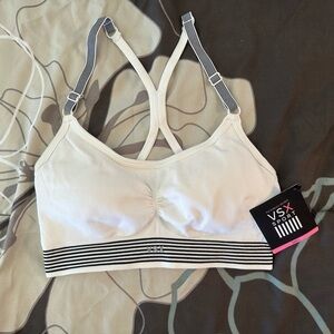 Victoria's Secret sports bra size S